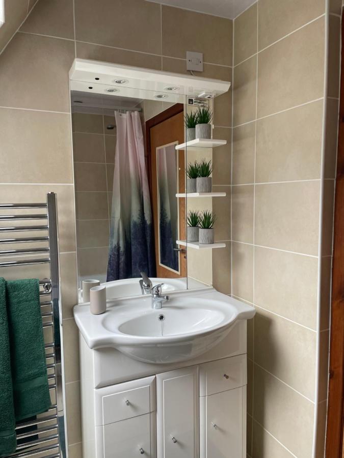 Caledonia Lodge Спин-Бридж Экстерьер фото